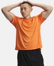 Camiseta de manga corta con textura UA Tech™ para hombre